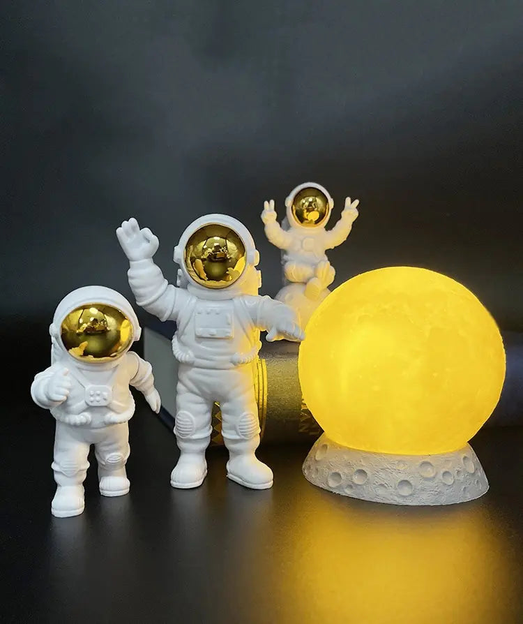 Creative 3D Astronaut Night Lamp