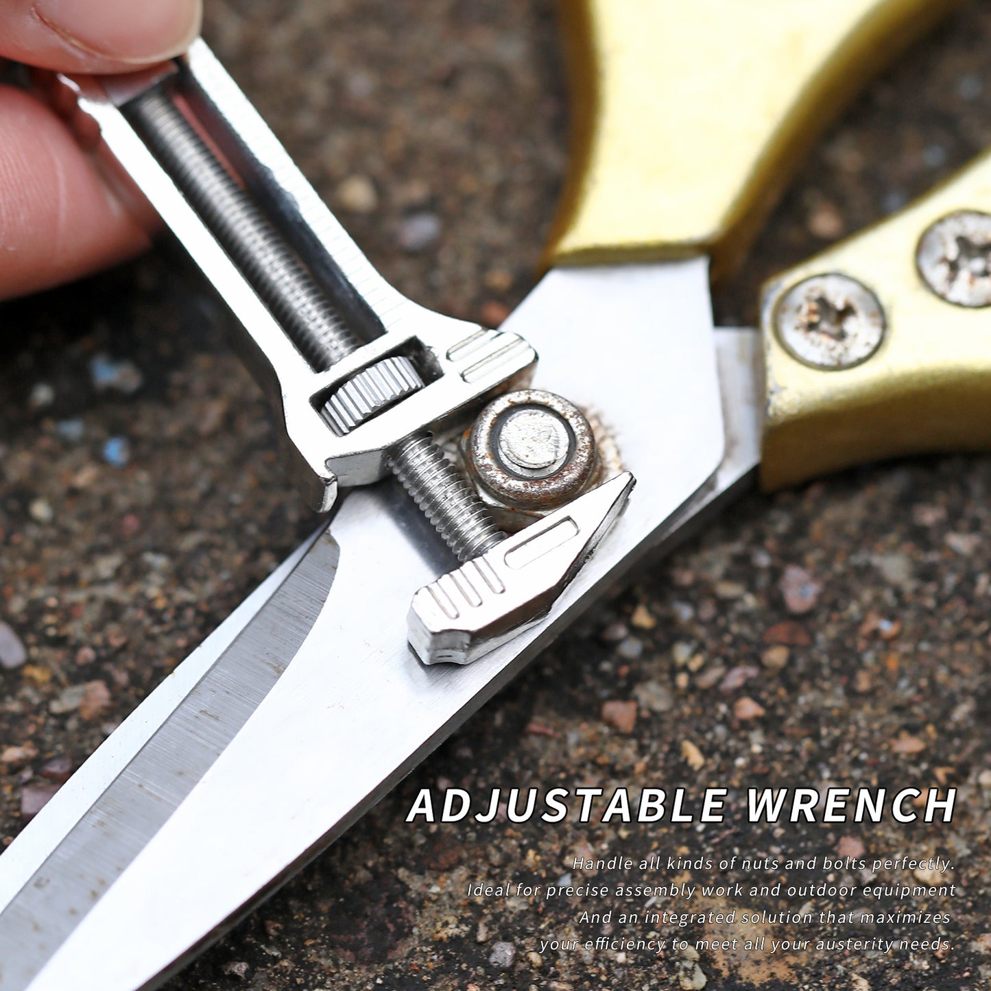 Titanium EDC multitool ultralight 30g build close-up