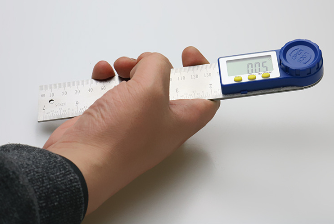 Precision Digital Angle Finder (200mm)